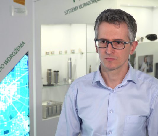 Przemysł coraz bardziej zainteresowany testami przyspieszonego starzenia. Naukowcy mogą w ciągu kilku miesięcy sprawdzić żywotność produktów w ekstremalnych warunkach