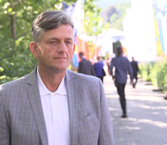 Wody geotermalne napędzają rozwój jednej z łódzkich gmin. Przyciągają tu turystów i inwestorów