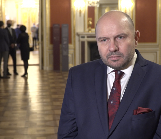 Polscy naukowcy pracują nad szczepionką przeciwnowotworową. Terapia mRNA może znaleźć zastosowanie także w przypadku rzadkich chorób genetycznych