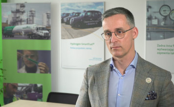 Autobusy z napędem wodorowym stają się realną alternatywą dla elektryków. Coraz więcej miast testuje takie rozwiązania