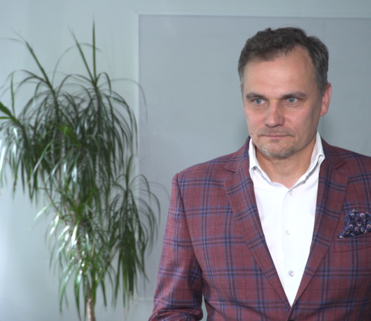 Pożary i susze w Europie to wina zmian klimatu i zbyt wolnego przechodzenia na OZE. Każdy gigawat zielonej energii to oszczędność pieniędzy, emisji i wody