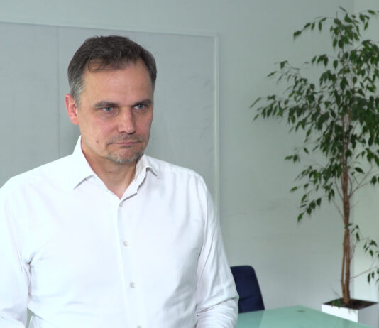 Inwestycje w OZE zyskują na popularności jako forma lokowania kapitału. Także ze strony inwestorów prywatnych