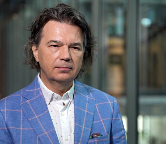 Polacy pracują nad innowacyjną terapią zapobiegającą nawrotowi glejaka. Jej działanie opiera się na technologii mRNA