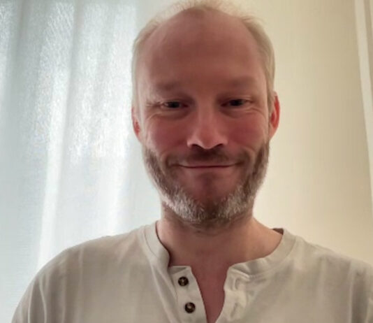 Ruchy tektoniczne w ciągu 250 mln lat doprowadzą do ekstremalnego wzrostu temperatury. Większość ssaków wyginie, a los człowieka zależy od rozwoju technologii