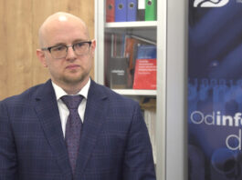 „Antyplagiat” z nową funkcją wykrywania treści pisanych przez sztuczną inteligencję. Dyskusja o regulacjach w tym zakresie nabiera tempa