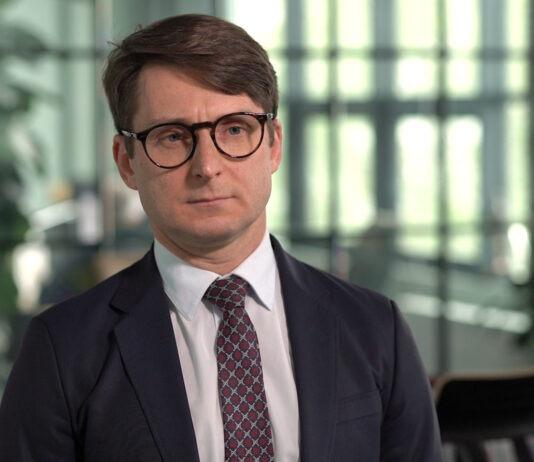 Przygotowania do wdrożenia systemu kaucyjnego idą pełną parą. Przyszli operatorzy przeciwni zmianie daty na 2026 rok