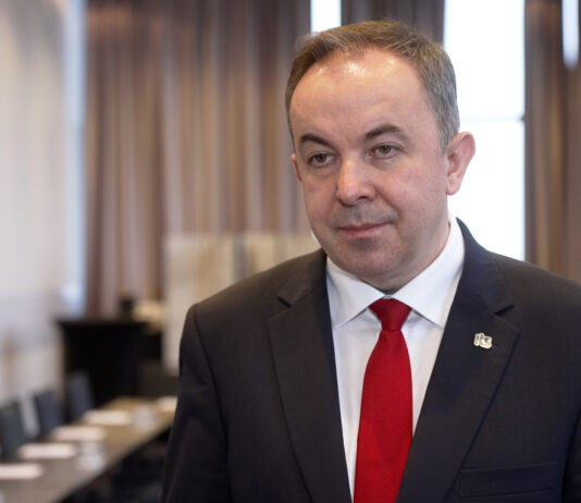 Rząd pracuje nad nowymi warunkami testowania pojazdów autonomicznych. Do dopuszczenia ich do ruchu jeszcze daleka droga