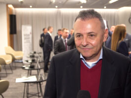 Dostęp do wysoko wykwalifikowanej kadry przyciąga do Polski inwestorów. Kluczowymi partnerami stają się firmy z Wielkiej Brytanii