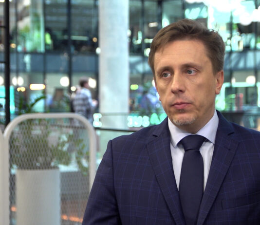 Niektóre państwa członkowskie mają dużą skłonność do nadregulacji prawa unijnego. Bariery wewnątrz Unii mają efekt podobny do wysokich ceł