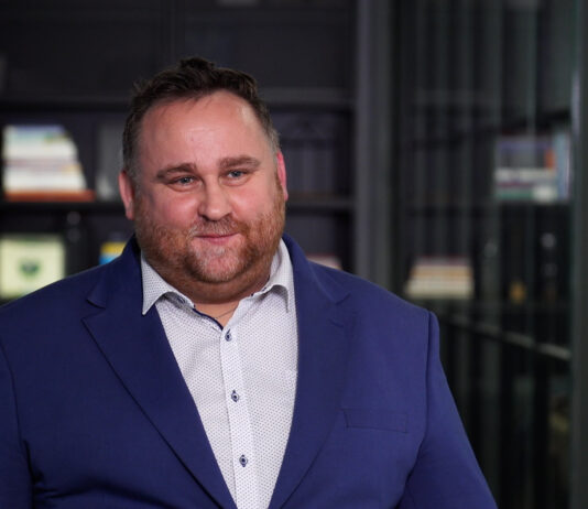 PR-owcy sceptycznie nastawieni do korzystania ze sztucznej inteligencji. Najbardziej obawiają się dehumanizacji komunikacji