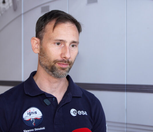 S. Uznański-Wiśniewski: W sektorze kosmicznym brakuje kadr. Pomóc może nowe centrum technologiczne ESA
